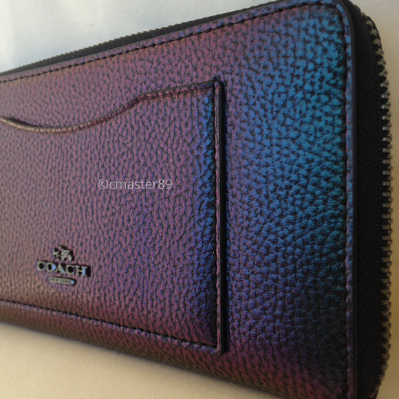 🔴SOLD🔴 Coach Hologram Pebbled Leather Wallet - Picture 4 of 8